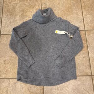 C&C California Gray Ribbed Knit Turtleneck Sweater
